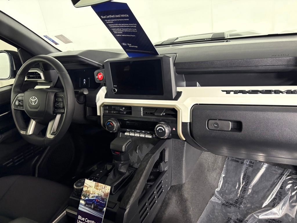 Used 2024 Toyota Tacoma TRD Sport AWD/4WD image 34