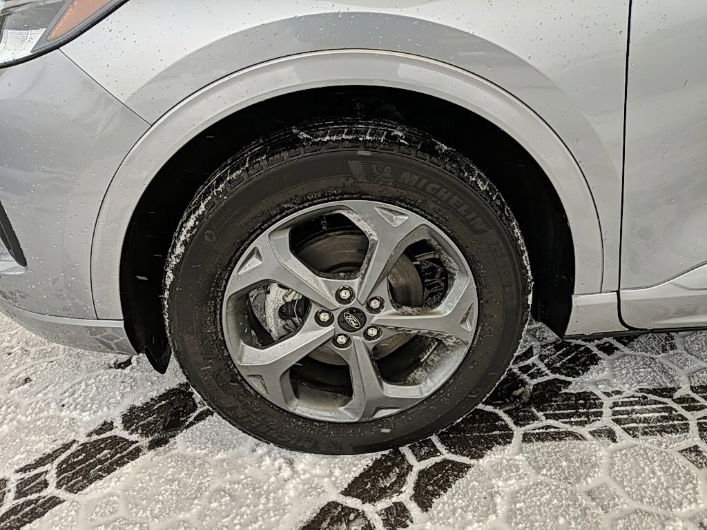 Certified 2023 Ford Escape ST-Line w/ Tech Pack #1 image 10