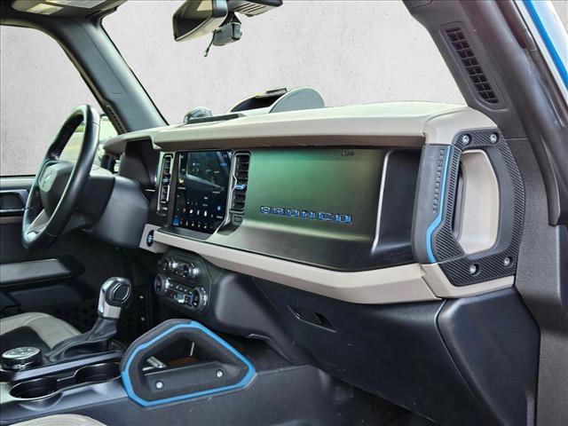 Certified 2023 Ford Bronco Wildtrak AWD/4WD image 19