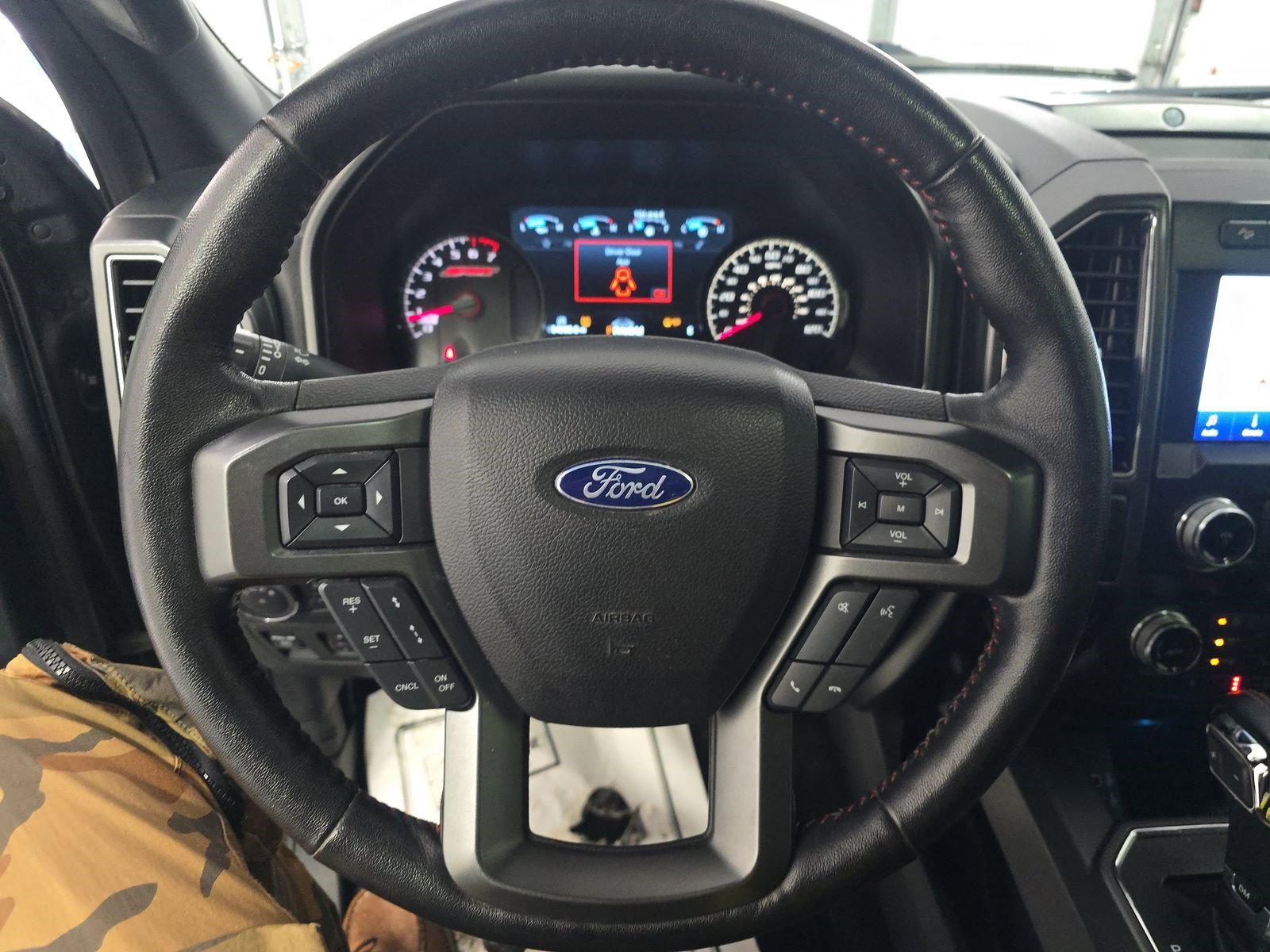 Certified 2019 Ford F150 Lariat w/ Equipment Group 502A Luxury AWD/4WD image 10