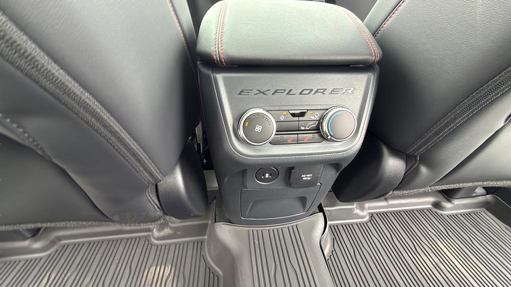 Certified 2026 Ford Explorer ST w/ Sun And Sound Package AWD/4WD image 31