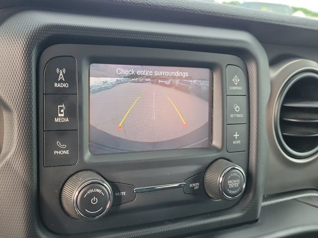 Used 2021 Jeep Wrangler Sport AWD/4WD image 14