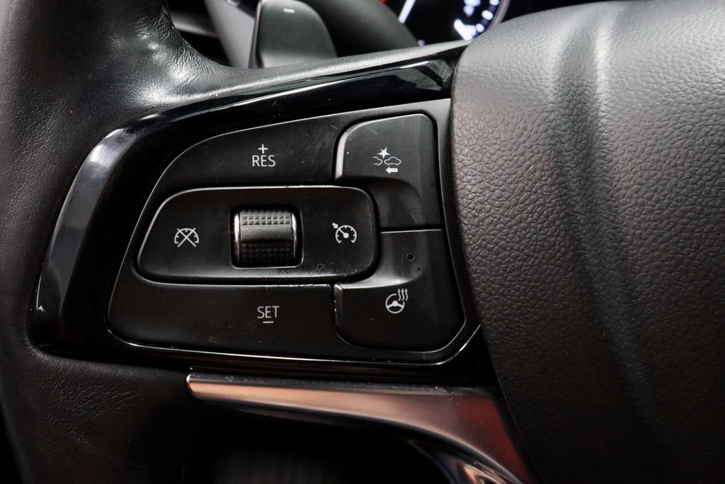 Used 2024 Buick Enclave Premium image 30