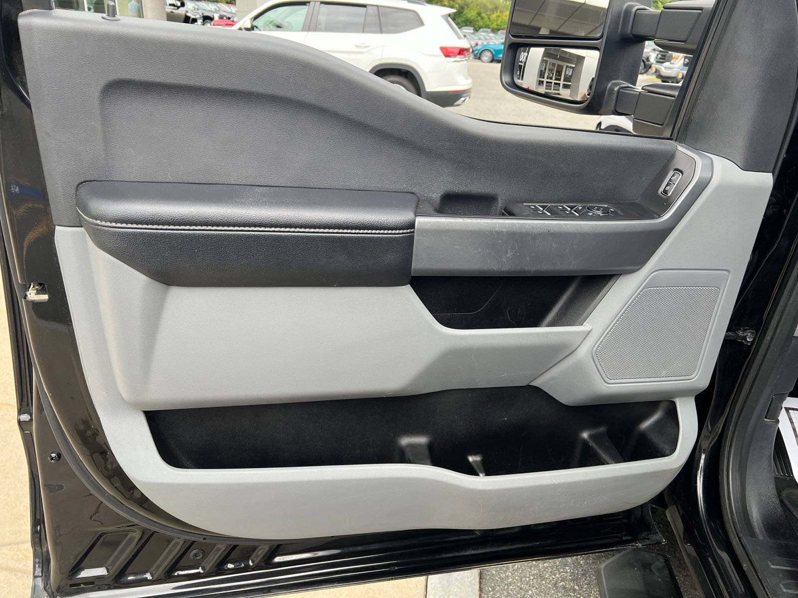 Certified 2023 Ford F250 XLT w/ 360-Degree Camera Package AWD/4WD image 15