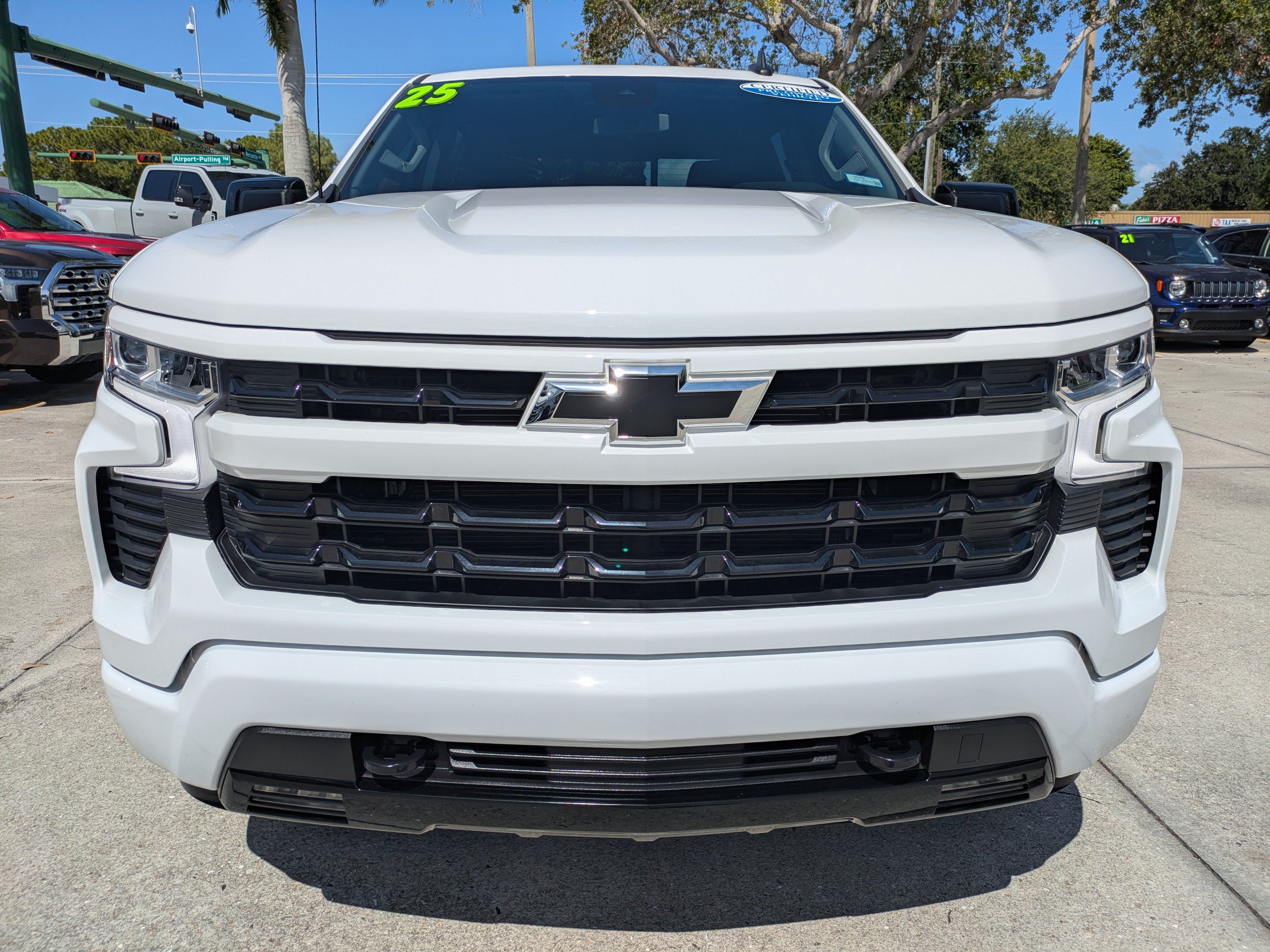 Used 2025 Chevrolet Silverado 1500 RST w/ Convenience Package II AWD/4WD image 8