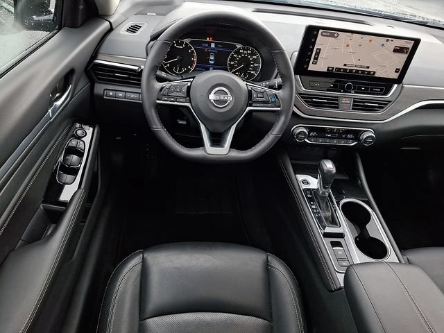 Used 2023 Nissan Altima 2.5 SL AWD/4WD image 11