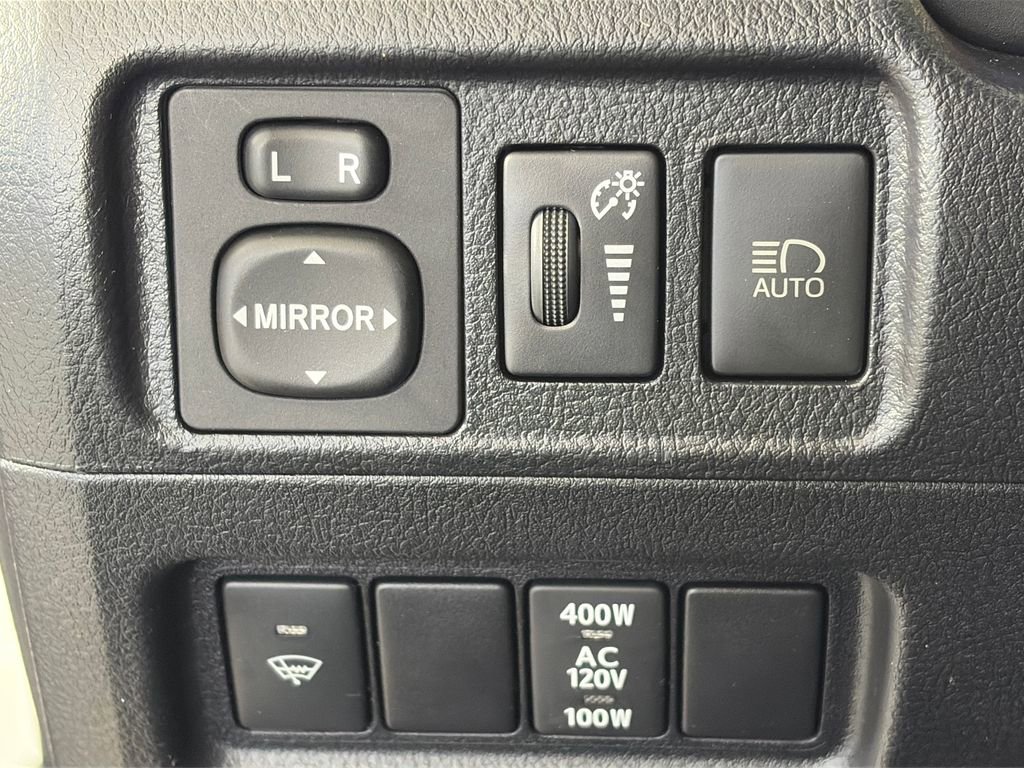 Used 2020 Toyota 4Runner SR5 image 24