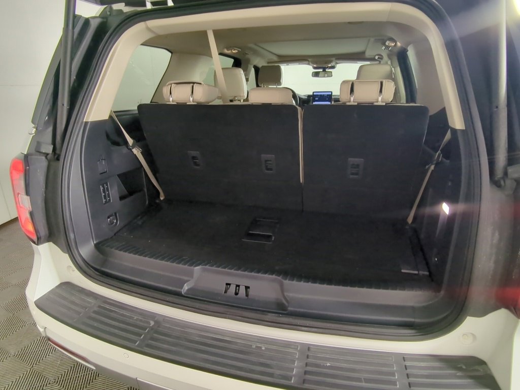 Certified 2024 Ford Expedition Platinum image 13