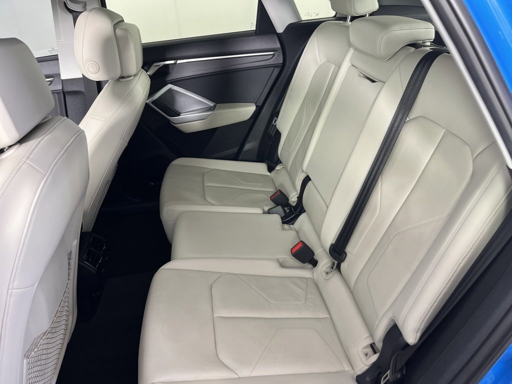 Used 2022 Audi Q3 2.0T Premium image 13