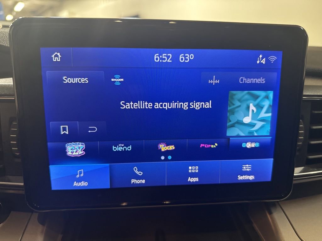 Certified 2022 Ford Explorer XLT w/ Equipment Group 202A image 29