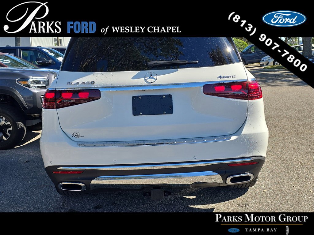 Used 2024 Mercedes-Benz GLS 450 4MATIC image 5