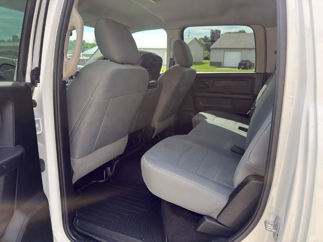 Used 2018 RAM 3500 Tradesman w/ Chrome Appearance Group AWD/4WD image 9