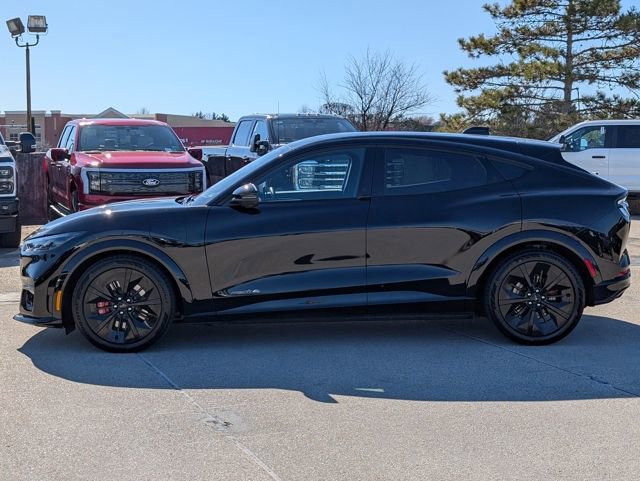 Certified 2025 Ford Mustang Mach-E GT image 2