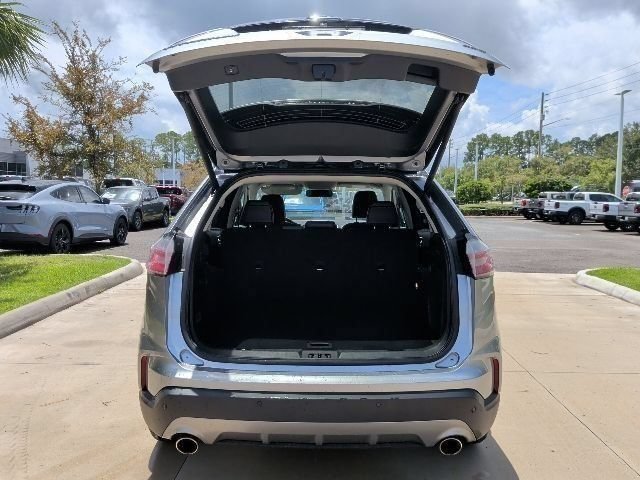Certified 2024 Ford Edge Titanium AWD/4WD image 14
