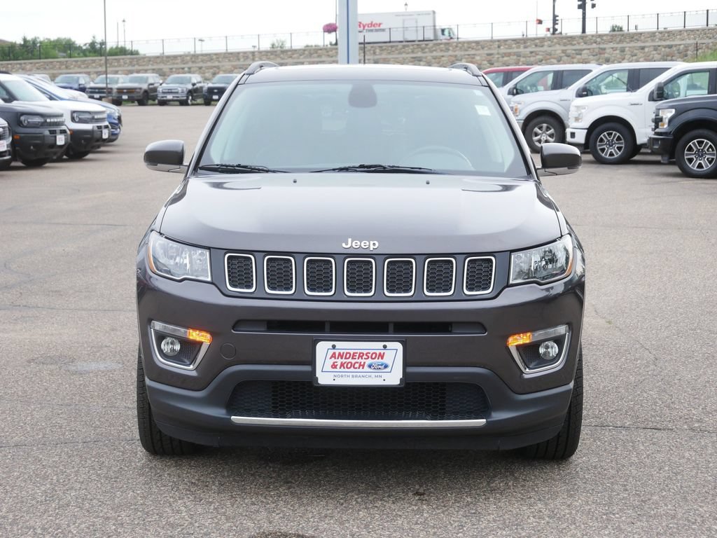 Used 2018 Jeep Compass Limited w/ Navigation Group AWD/4WD image 3