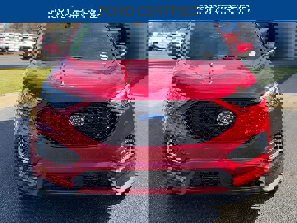 Certified 2022 Ford Edge ST image 7