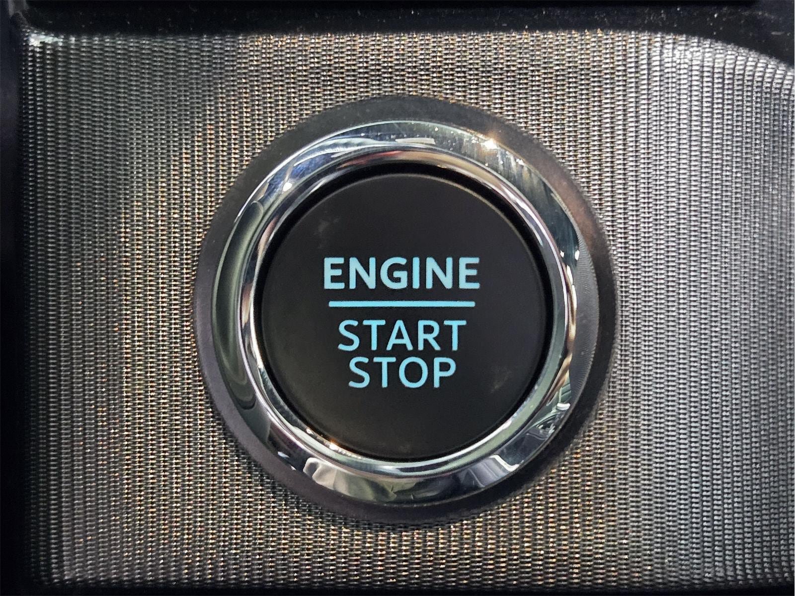 Certified 2025 Ford F350 Platinum AWD/4WD image 20
