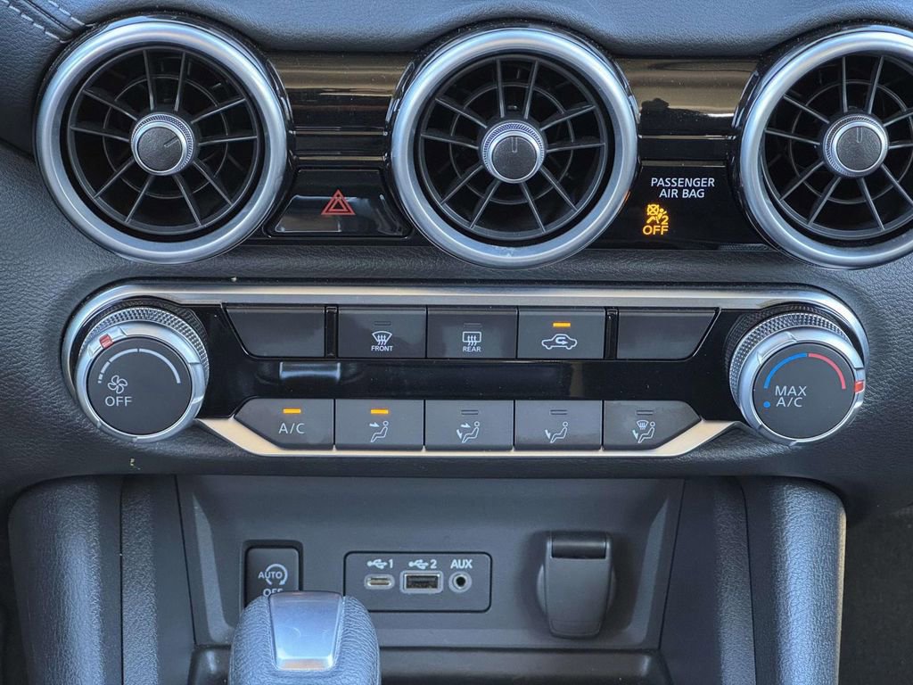 Used 2025 Nissan Sentra SV image 10