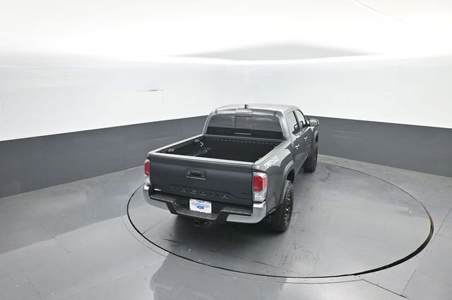 Used 2023 Toyota Tacoma TRD Off-Road AWD/4WD image 32