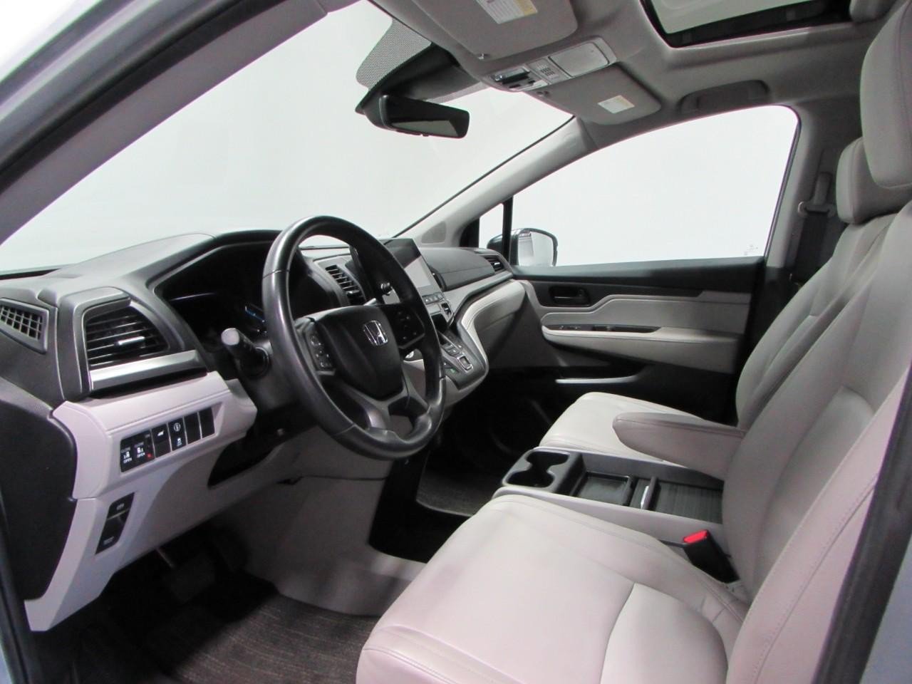 Used 2024 Honda Odyssey EX-L image 13