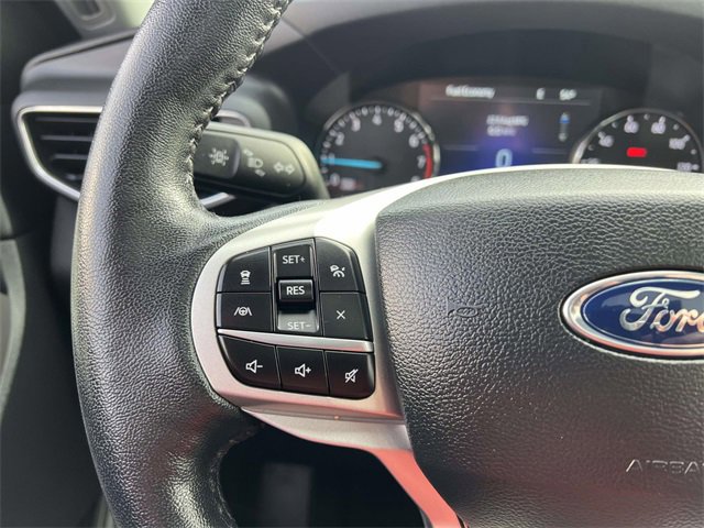 Certified 2022 Ford Explorer Limited w/ Equipment Group 301A image 15