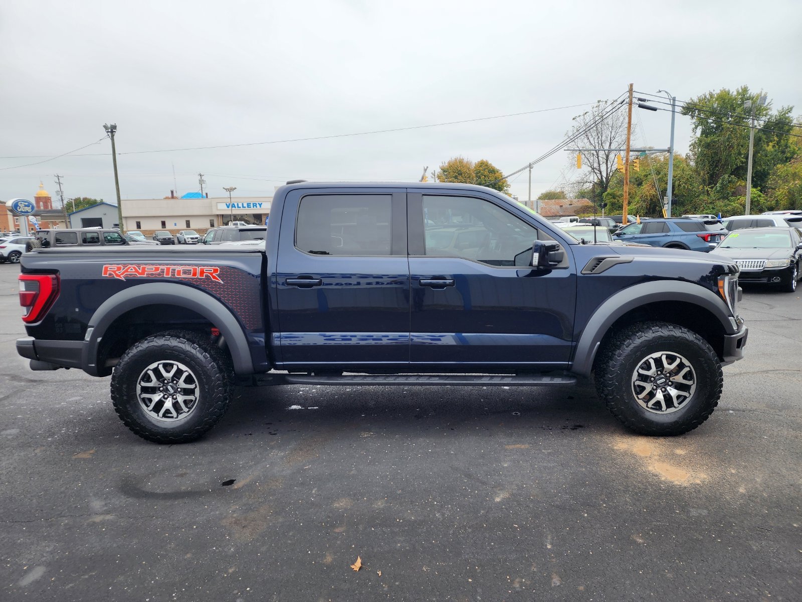 Certified 2022 Ford F150 Raptor w/ Convenience Package AWD/4WD image 6