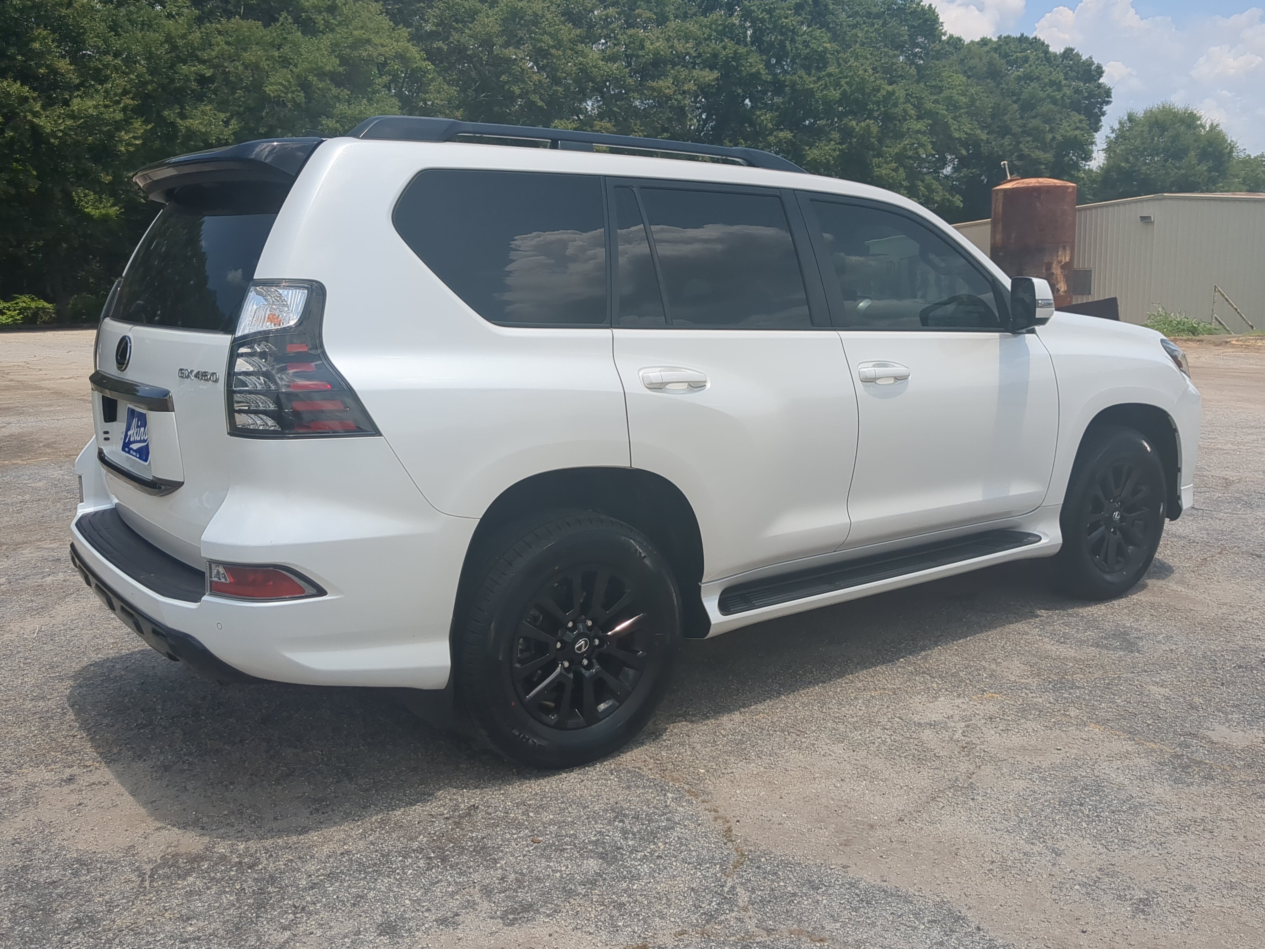 Used 2023 Lexus GX 460 w/ Black Line Special Edition AWD/4WD image 3