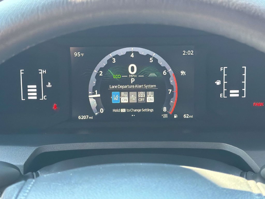 Used 2025 Toyota 4Runner SR5 AWD/4WD image 44