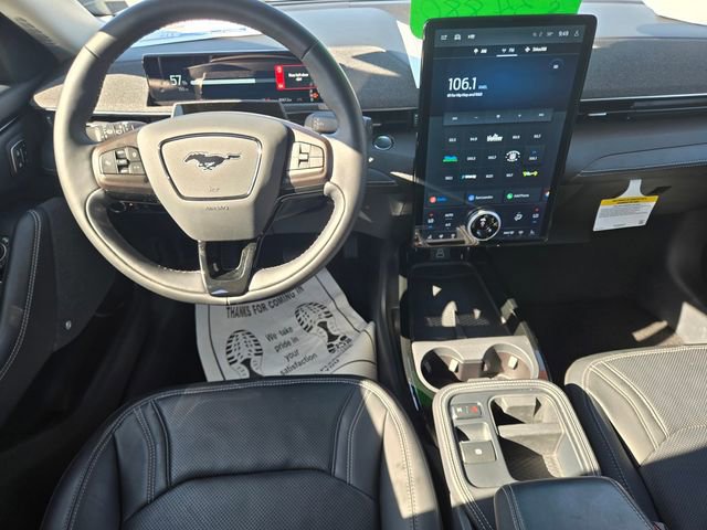 Certified 2025 Ford Mustang Mach-E Premium image 9