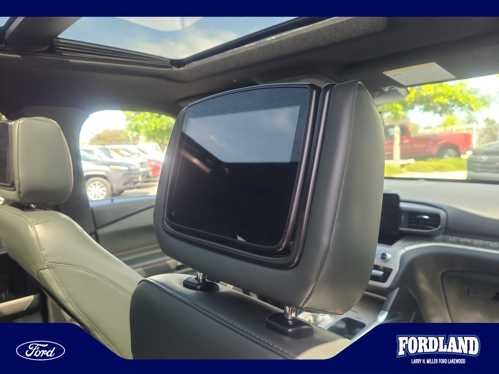 Certified 2023 Ford Explorer Timberline w/ Timberline Technology Package AWD/4WD image 34