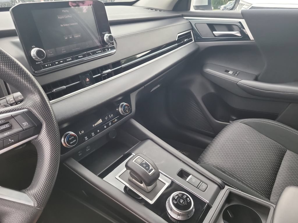 Used 2022 Mitsubishi Outlander ES FWD image 17