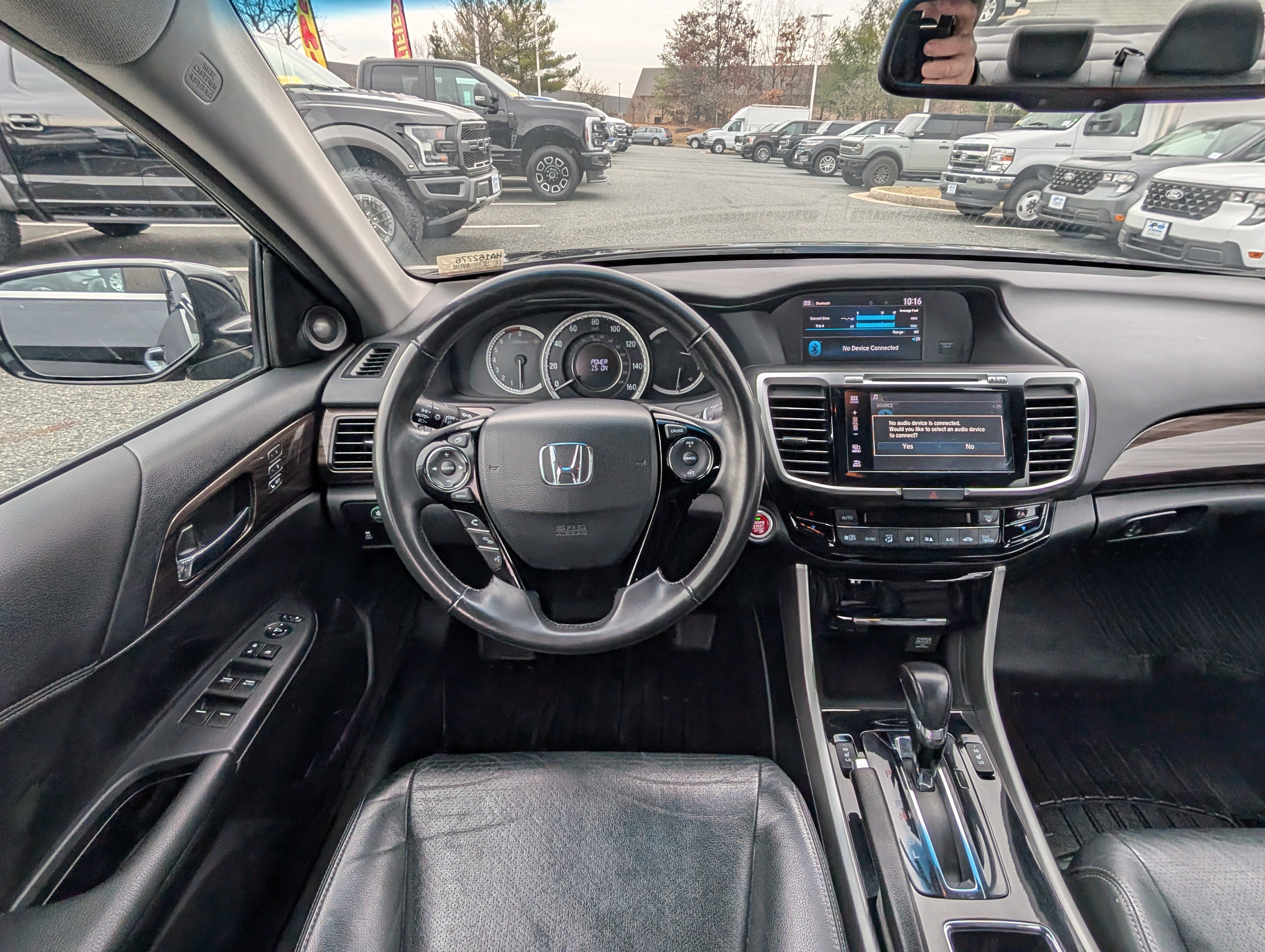 Used 2017 Honda Accord EX-L image 15