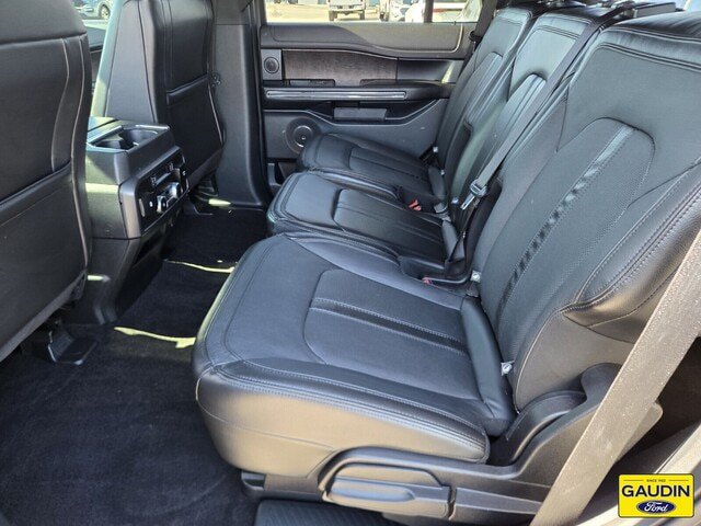 Certified 2019 Ford Expedition Limited w/ Equipment Group 302A AWD/4WD image 12
