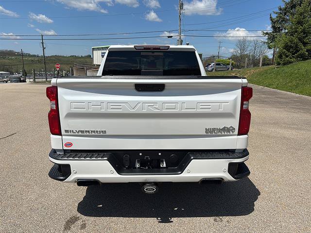 Used 2019 Chevrolet Silverado 1500 High Country w/ High Country Premium Package AWD/4WD image 3