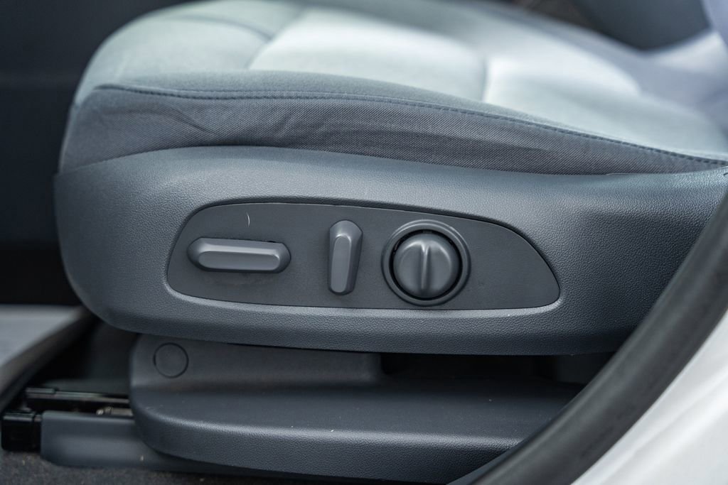 Used 2021 Chevrolet Blazer LT w/ LPO, Floor Liner Package image 34