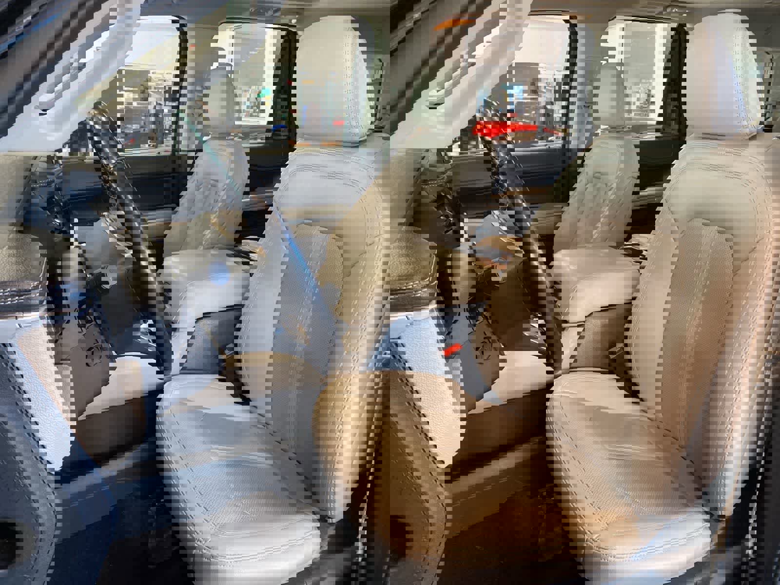 Certified 2023 Ford Expedition Limited image 11