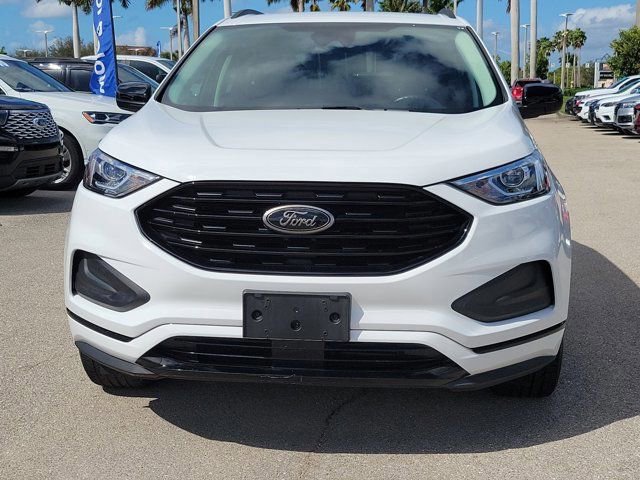 Certified 2024 Ford Edge SE w/ Black Appearance Package image 6