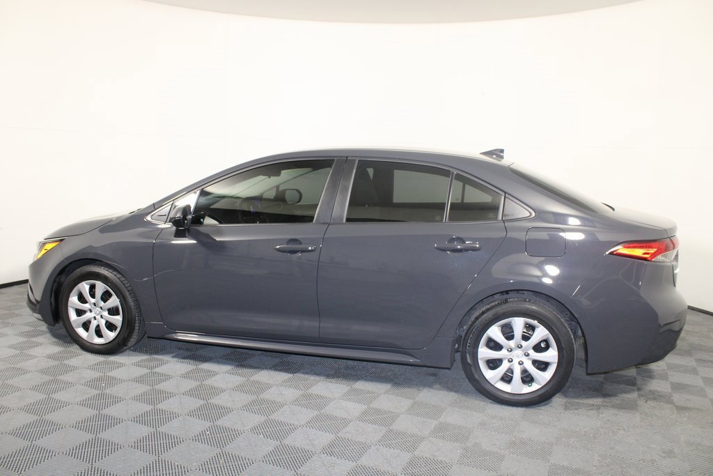 Used 2024 Toyota Corolla LE image 5