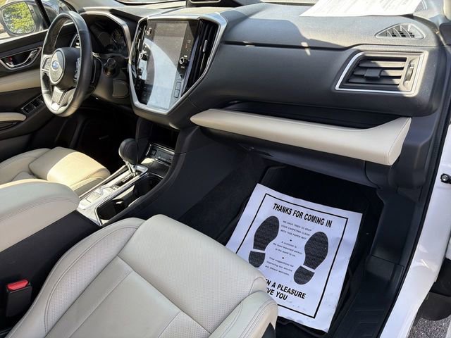 Used 2024 Subaru Ascent Limited w/ Technology Package AWD/4WD image 32