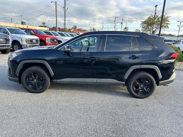 Used 2020 Toyota RAV4 XLE FWD image 7