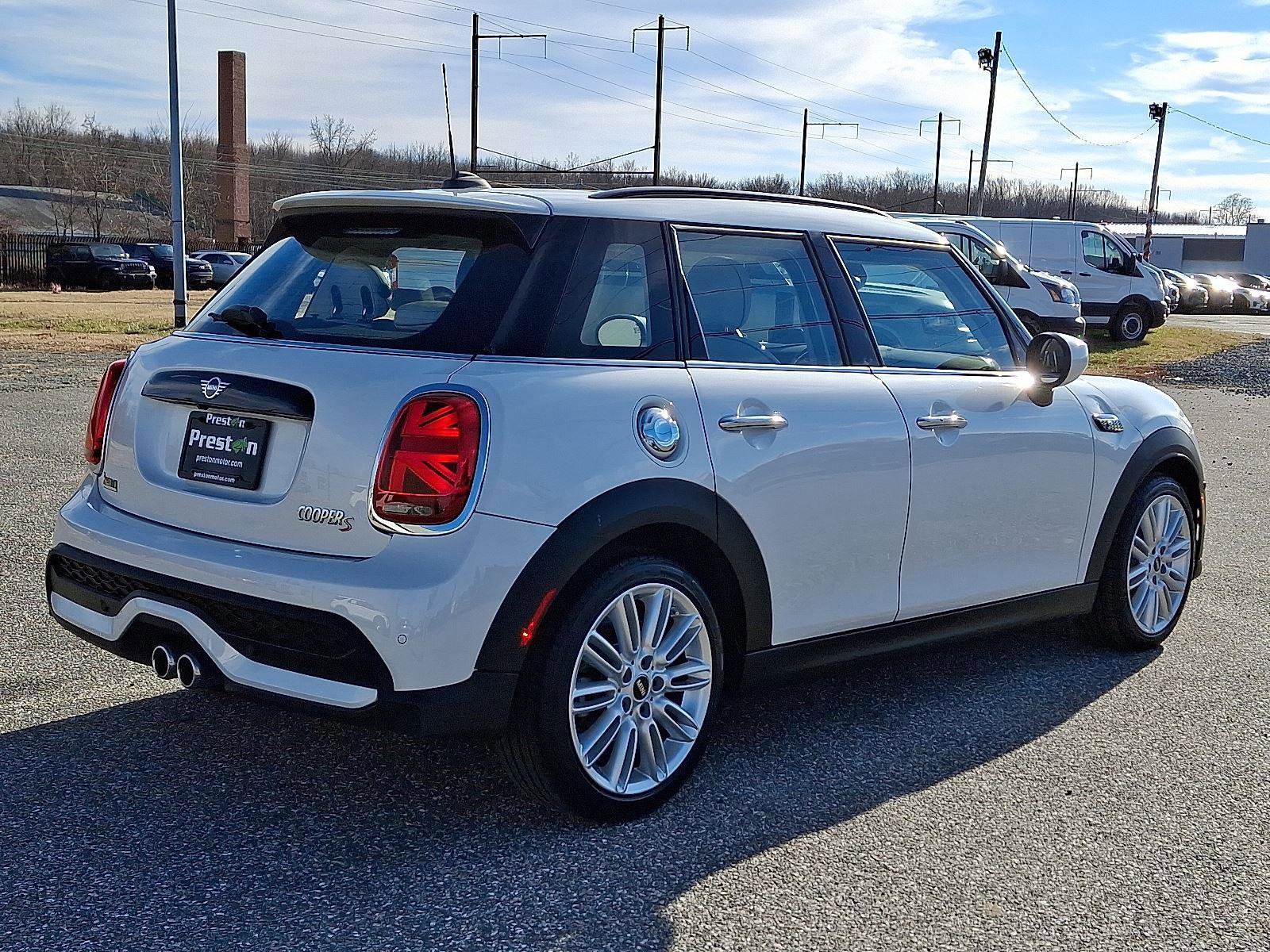 Used 2024 MINI Cooper S image 5