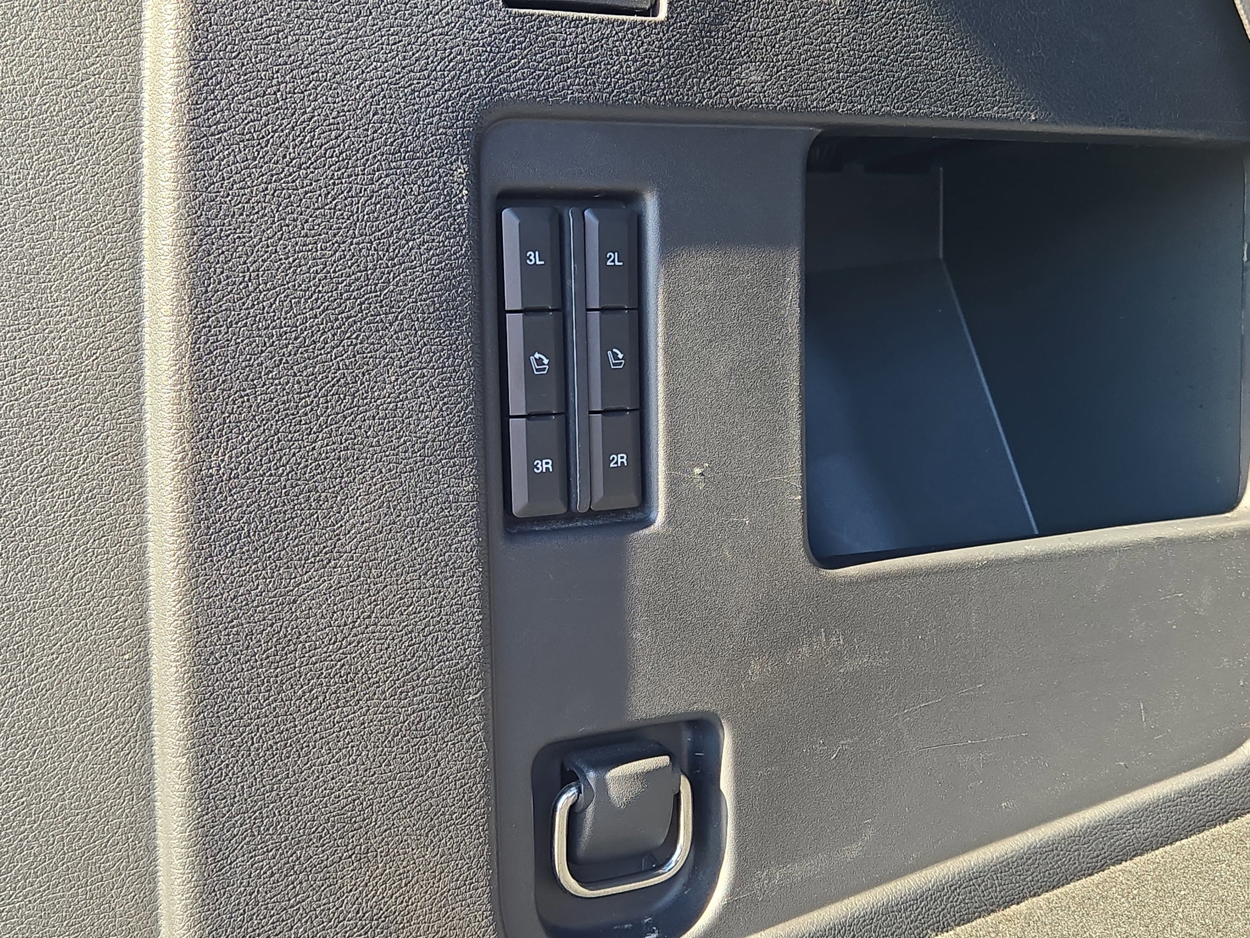 Certified 2024 Ford Expedition Limited image 13