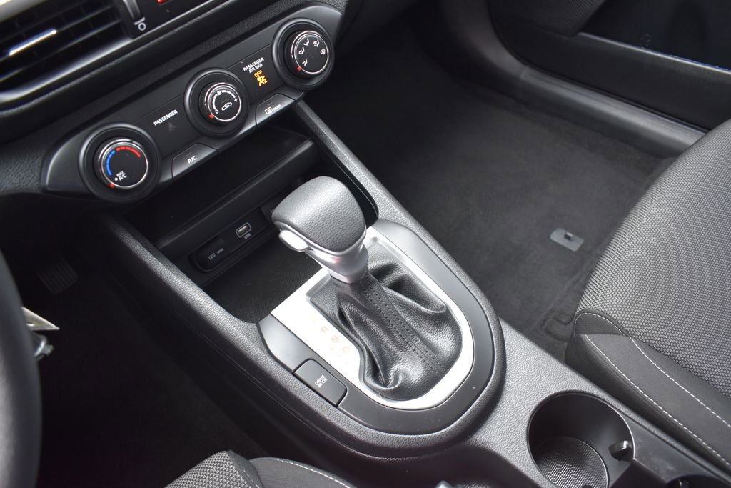 Used 2024 Kia Forte LXS w/ LXS Technology Package image 13