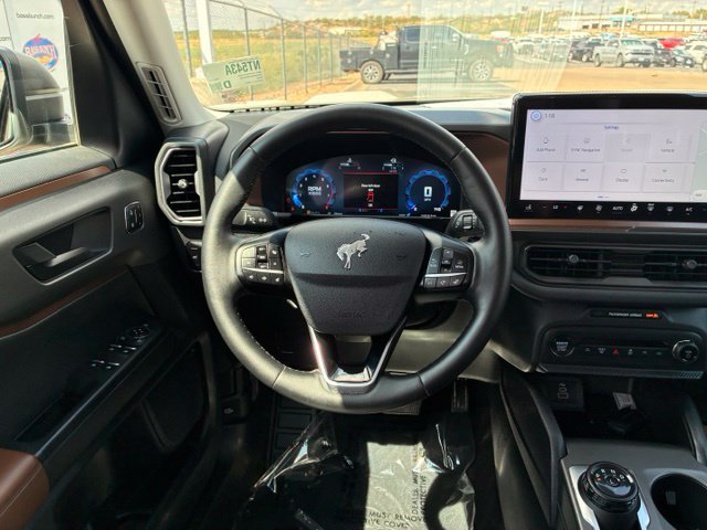 Certified 2025 Ford Bronco Sport Outer Banks w/ Outer Banks Tech Package+ AWD/4WD image 13