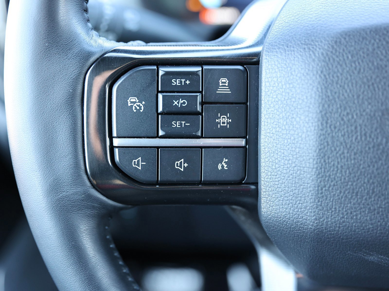 Certified 2024 Ford F150 Platinum w/ Equipment Group 702A High image 45