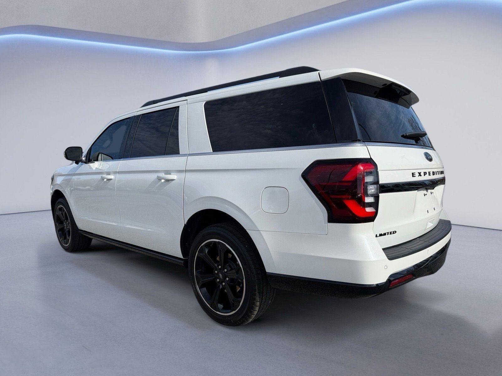 Certified 2024 Ford Expedition Max Limited image 3