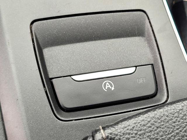 Certified 2018 Ford Fusion SE w/ Equipment Group 201A FWD image 14