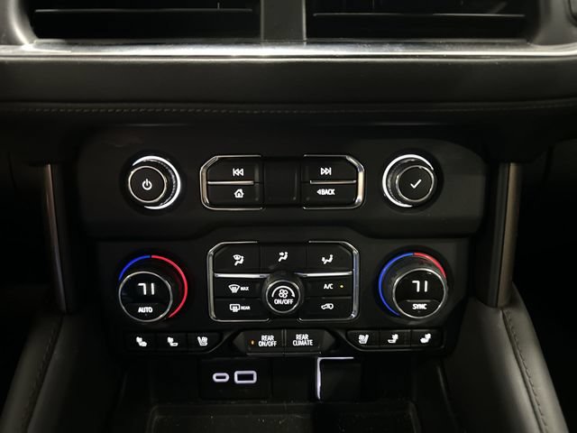 Used 2024 Chevrolet Tahoe High Country AWD/4WD image 21