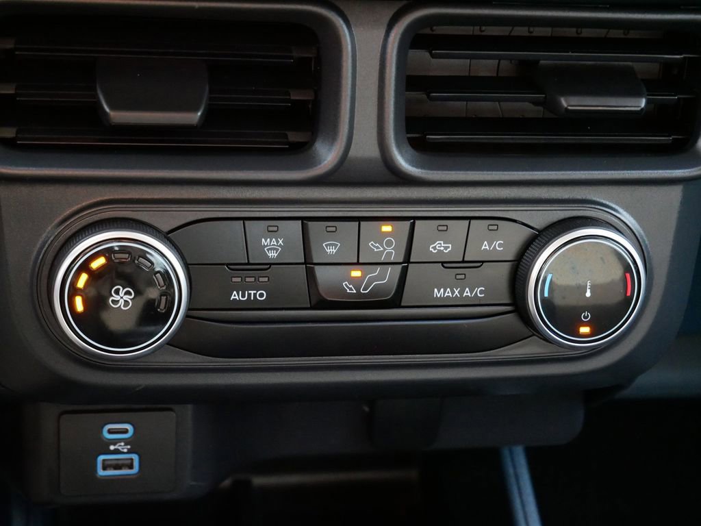 Certified 2024 Ford Maverick XL image 22