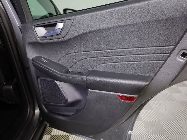 Certified 2025 Ford Escape ST-Line w/ Tech Pack #1 AWD/4WD image 32